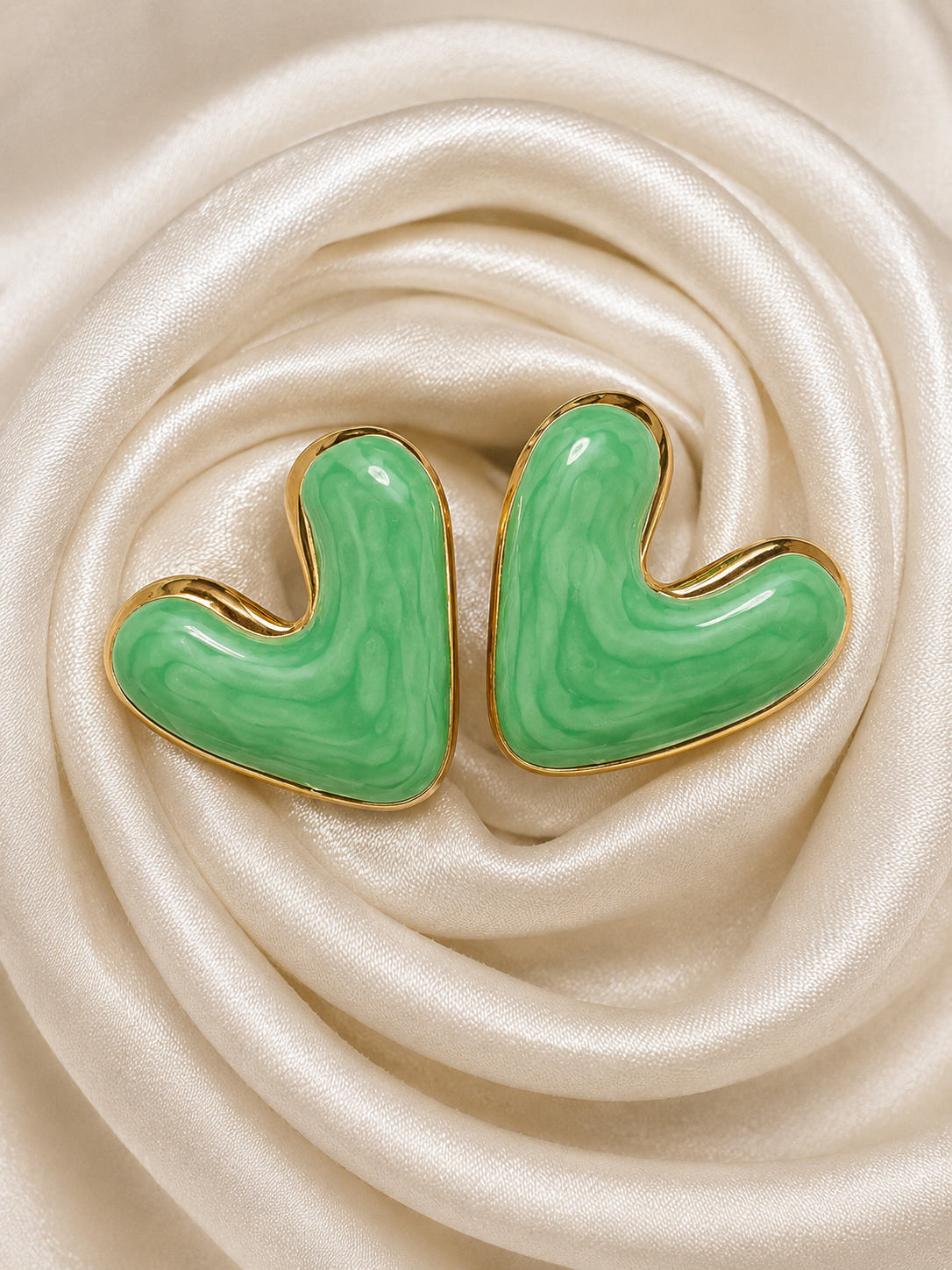 Green hearts