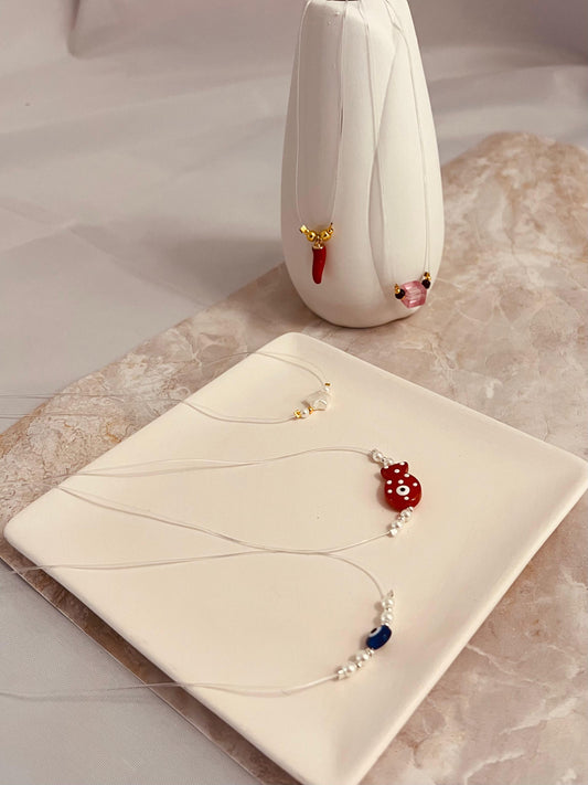 Fantasmita Necklaces