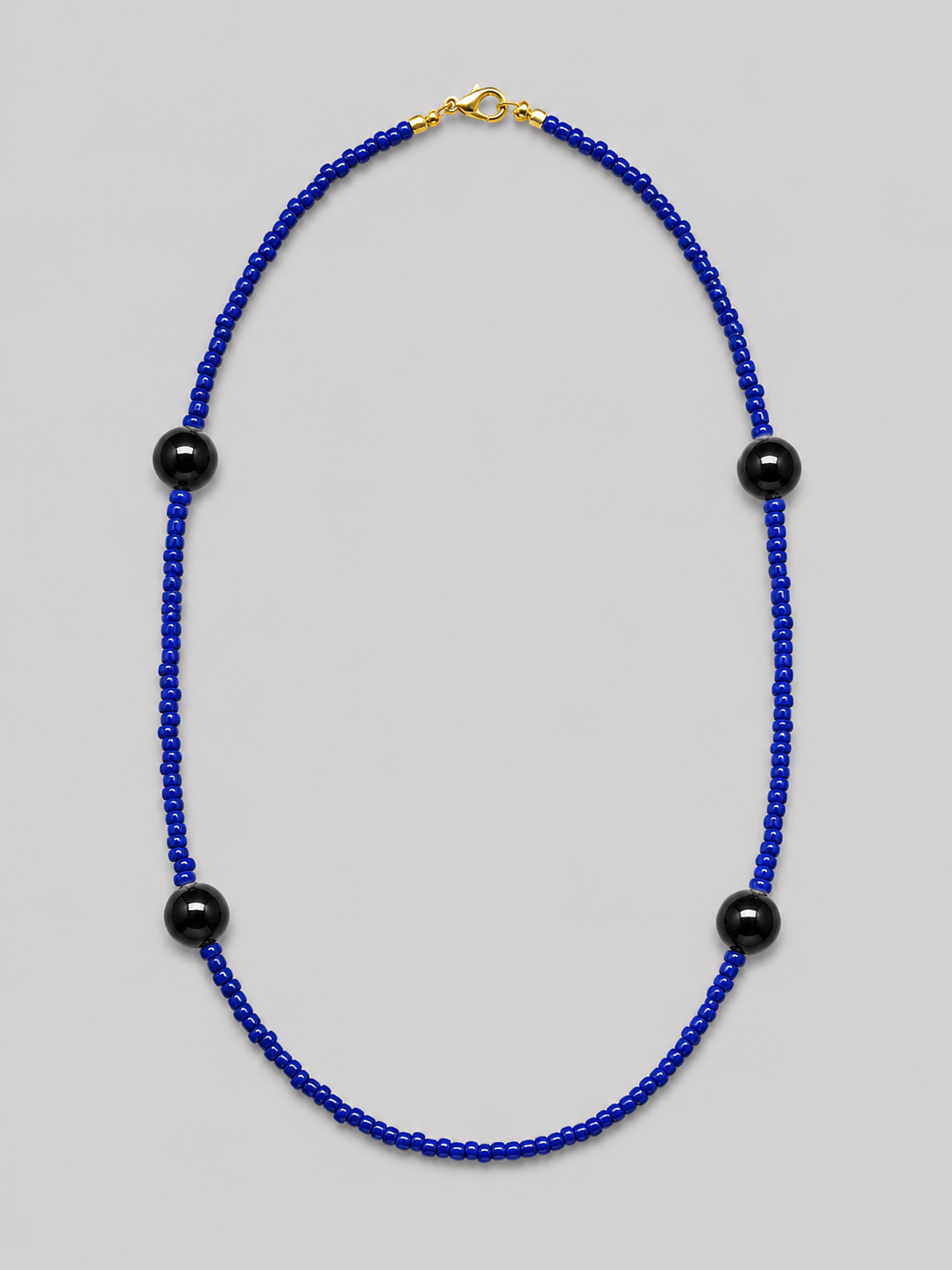 Chromatic Necklaces