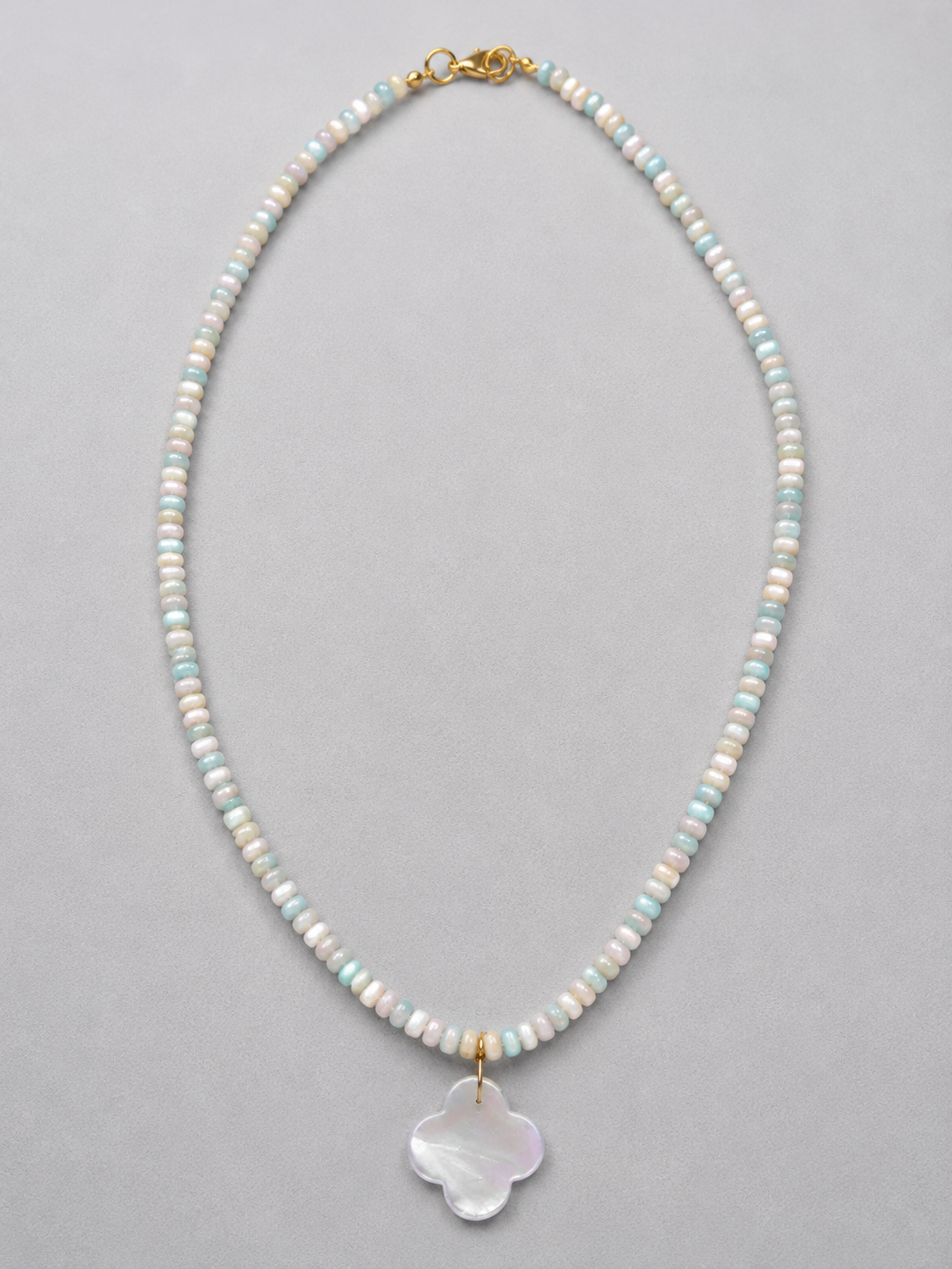 Chromatic Necklaces